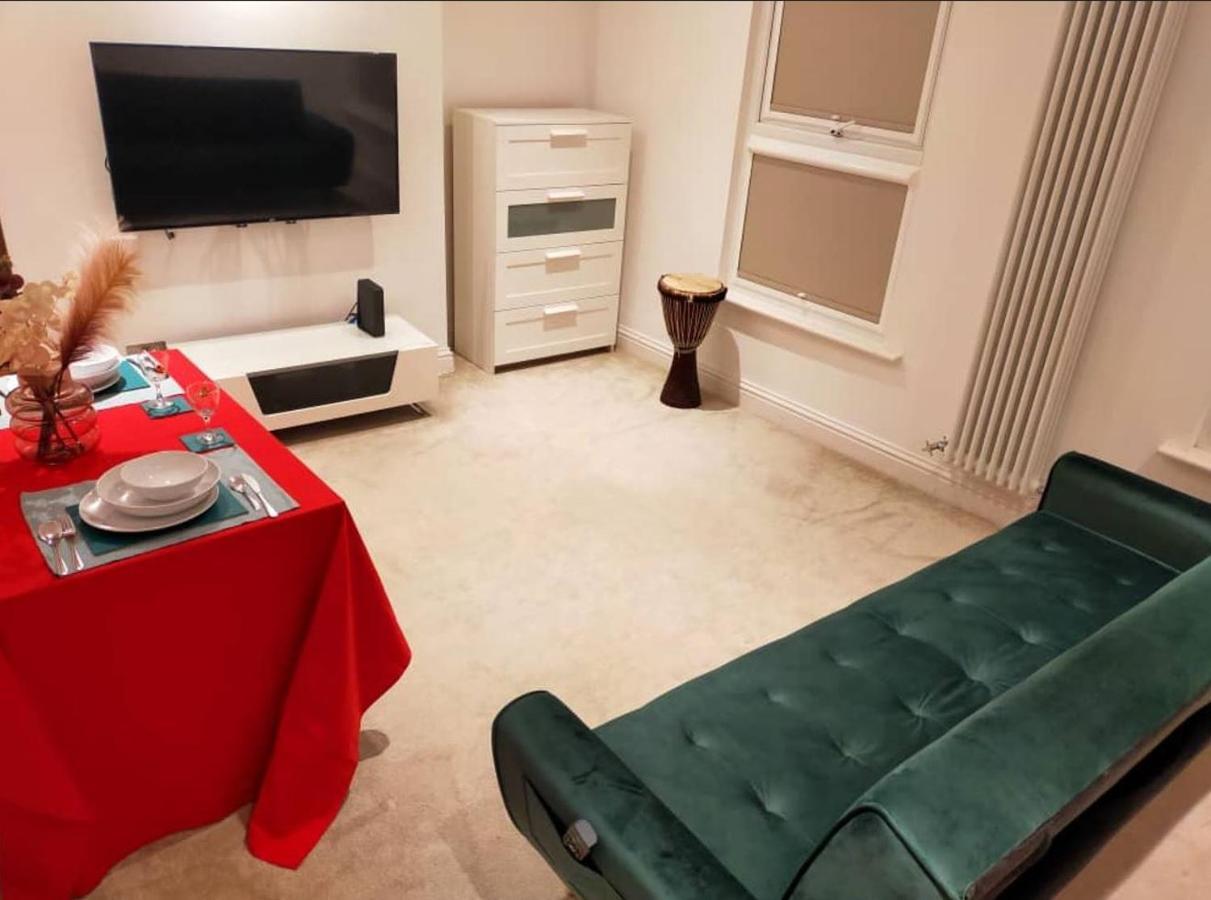 Fully-Equipped Flat In The City Of London Eksteriør billede